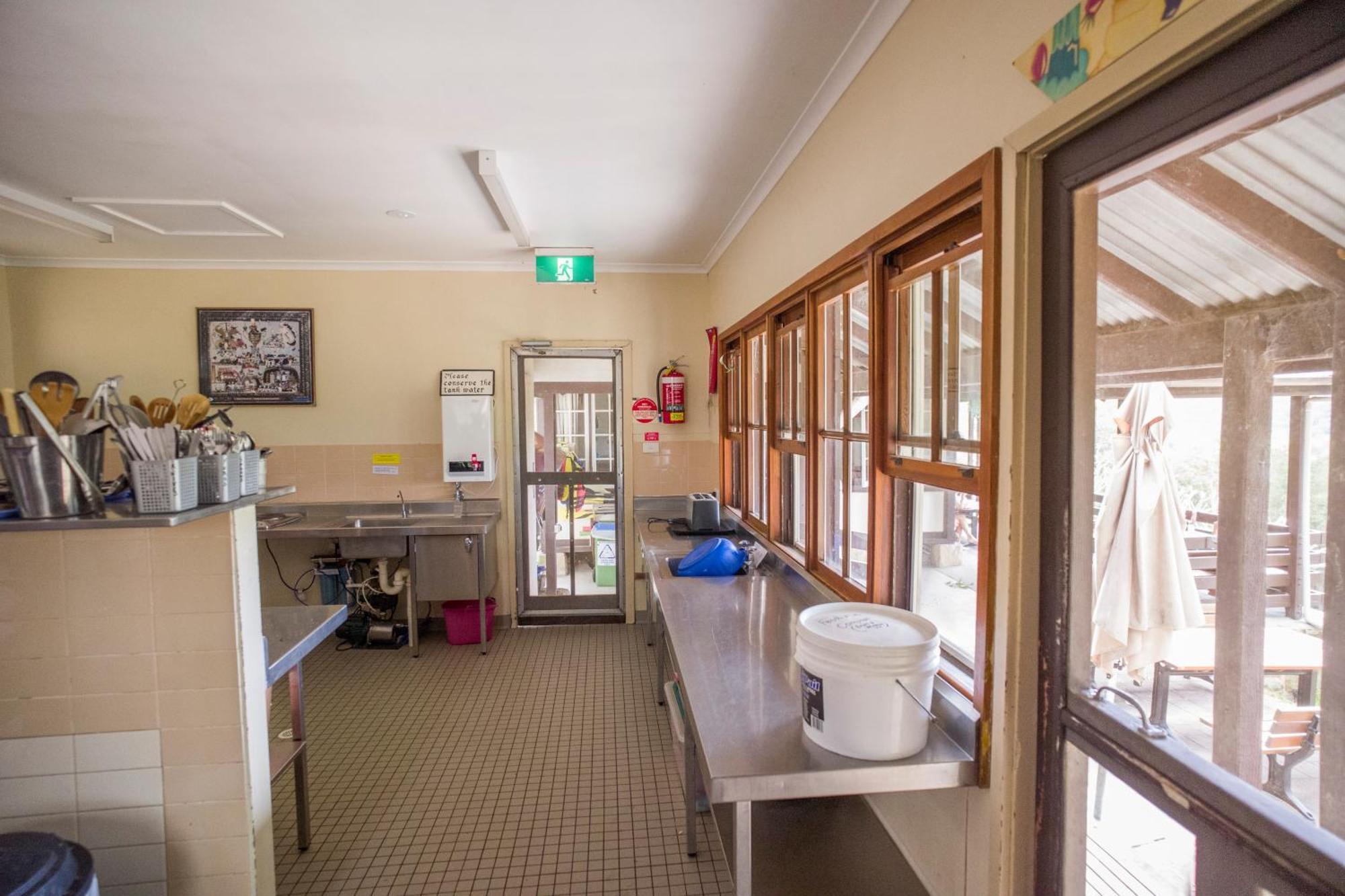 Хостел Yha Pittwater Eco, Sydney Church Point Екстер'єр фото
