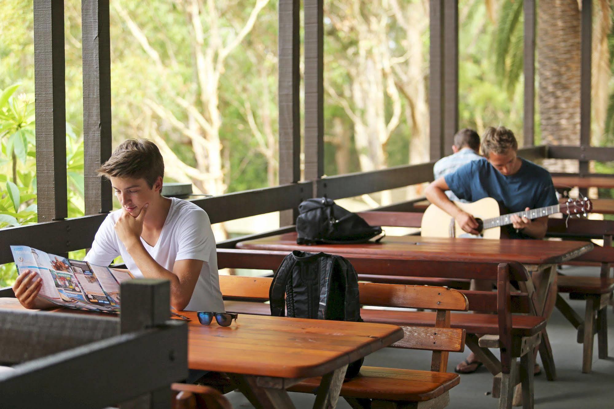 Хостел Yha Pittwater Eco, Sydney Church Point Екстер'єр фото